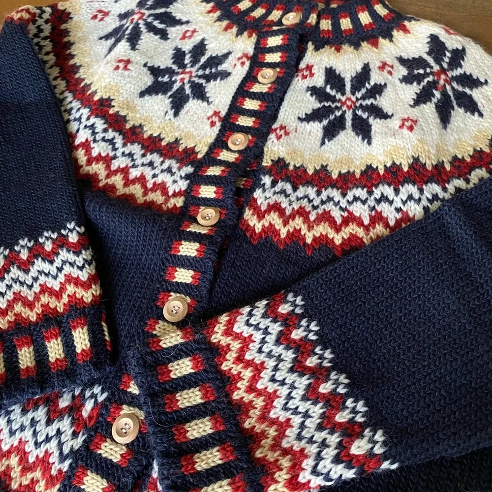 Hand knitted 100% Wool Nordic Pattern Women's Cardigan Sweater Size S/M - Picture 4 of 7